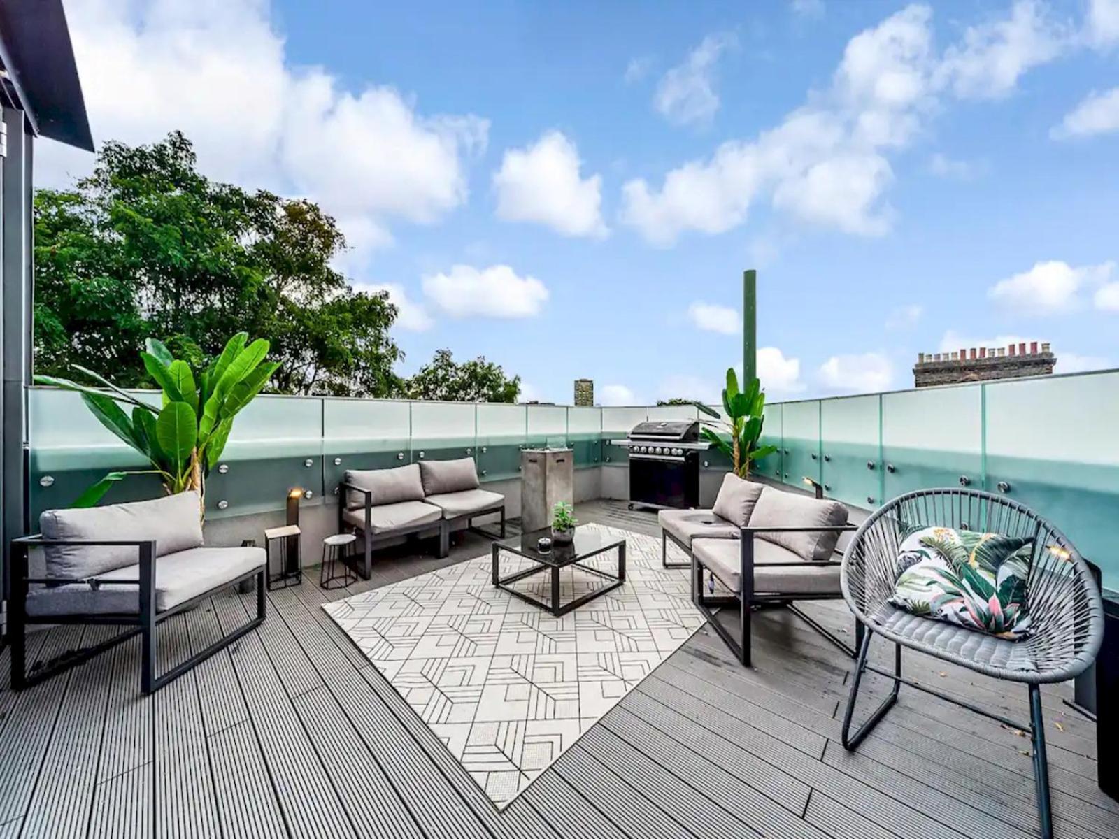 Apartment Pass The Keys Penthouse Oasis In Trendy Fulham *